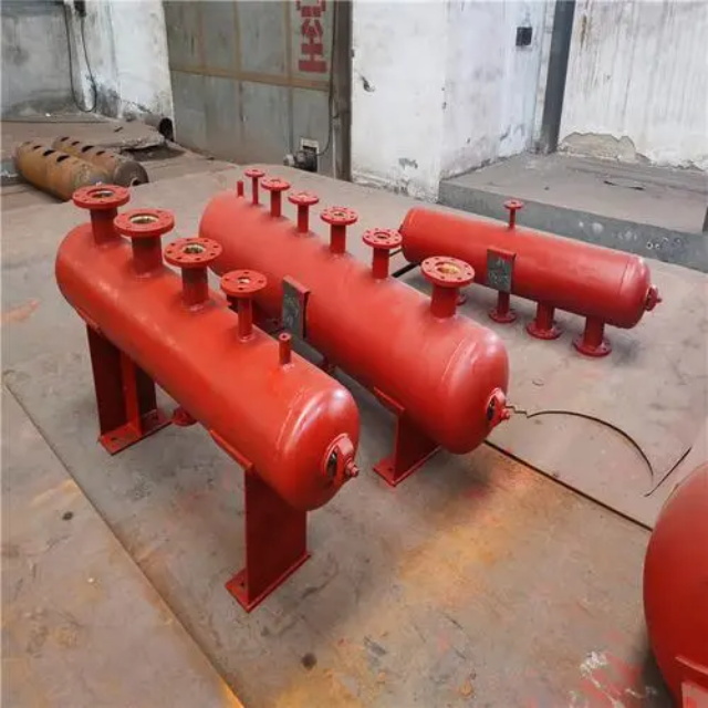 小金分集水器安装高度